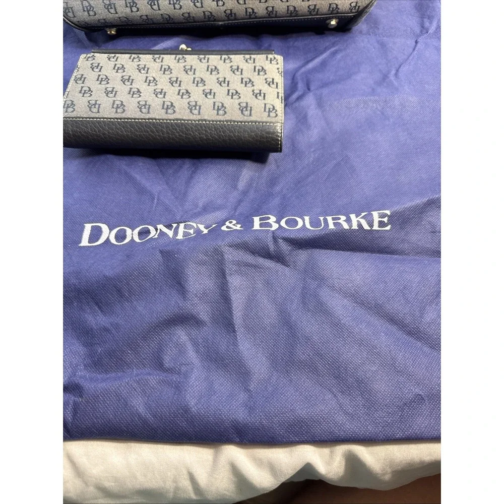 Authentic Dooney & Bourke Signature Monogram 2pc Satchel & Wallet Set